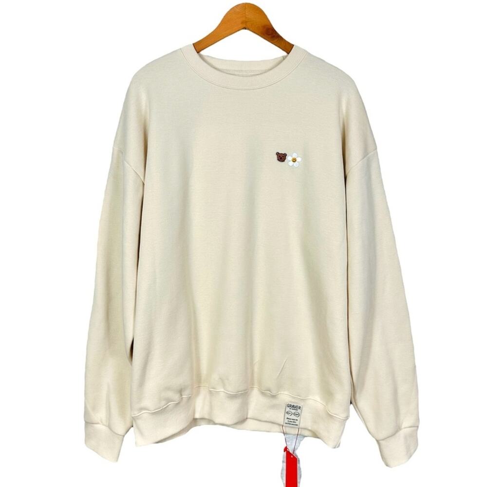 Graver of Anaheim Unisex Oversized Sweatshirt Size XL Cotton Cream Daisy Bear